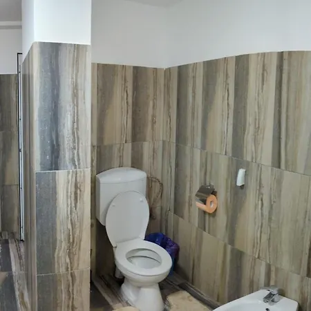 With 4 Rooms, Center Km Zero Bucharest, 4 Rooms, Minimum 4 Nights * 부쿠레슈티